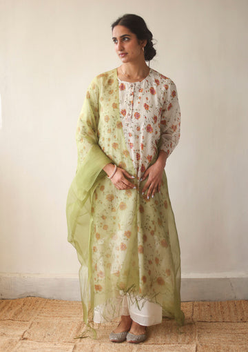 Ivory and Peach Floral Pintuck Kurta Set
