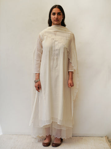 Ivory Embroidered Kurta set