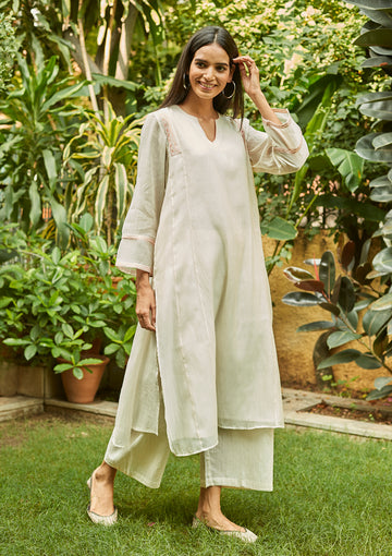 Ivory and Saffron Tagai Work Kurta Set