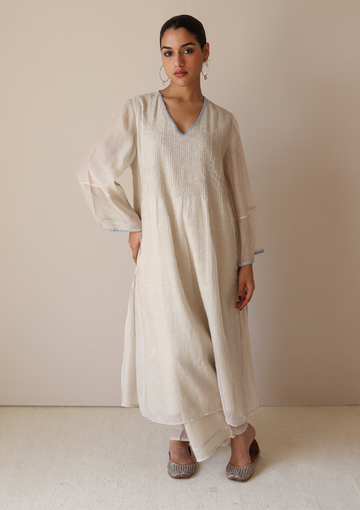 Ivory Tissue Pintuck Kurta Set