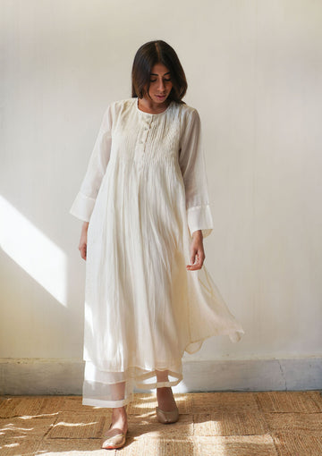 Ivory Mukaish Pintuck Kurta Set