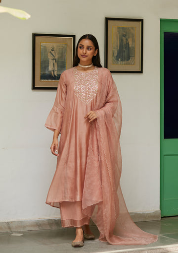 Blush Dabka Embroidered Kurta Set