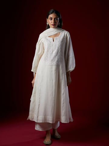 Ivory Chikankari Kurta Set