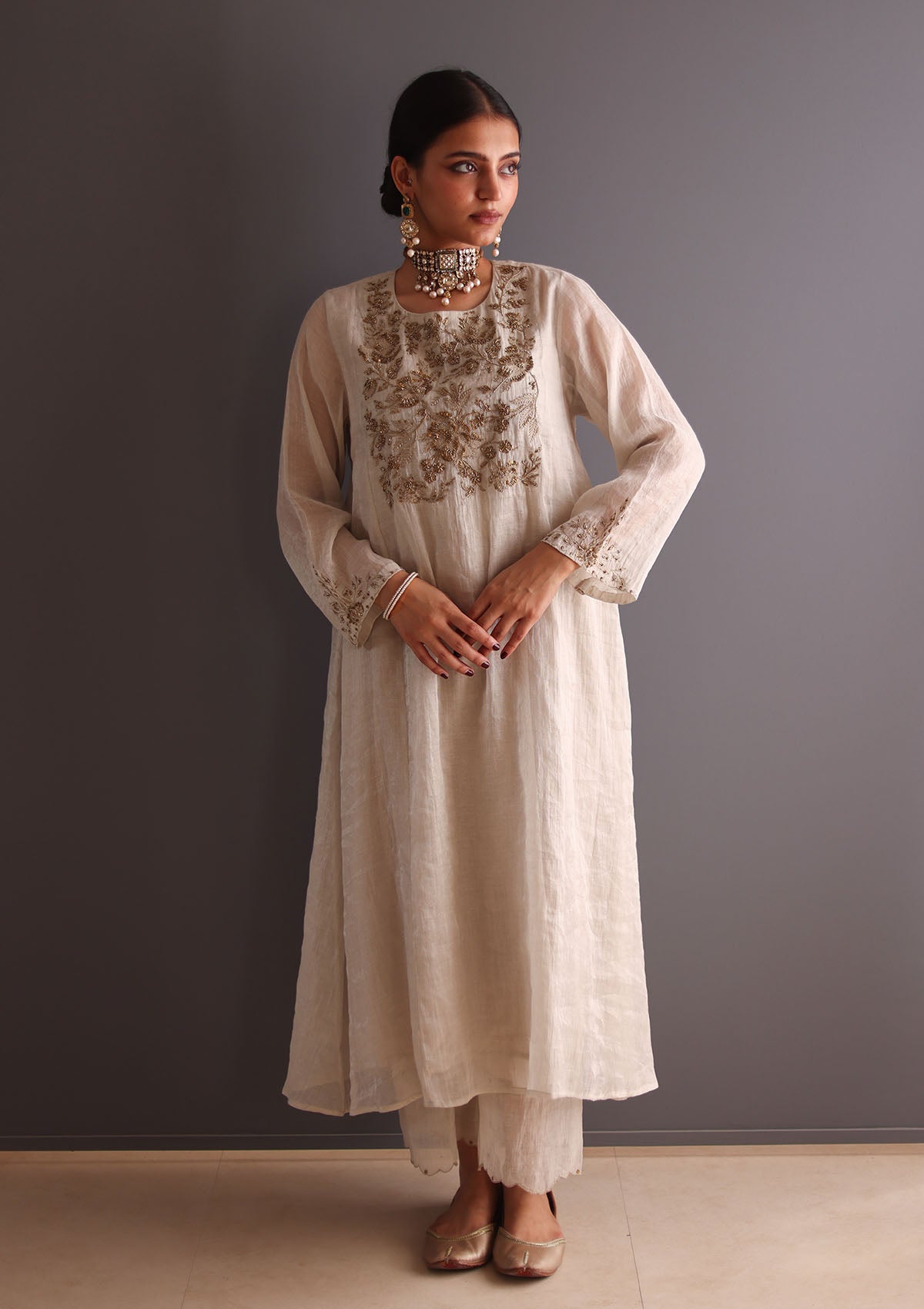 Full Yoke Zardozi Tissue Kurta Set