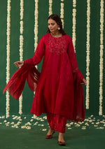 Load image into Gallery viewer, Scarlet Embroidered Kurta Set
