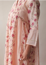 Load image into Gallery viewer, Blush Floral Pintuck Kurta Set

