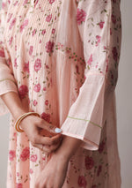 Load image into Gallery viewer, Blush Floral Pintuck Kurta Set
