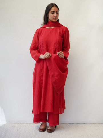 Scarlet Lace Kurta Set