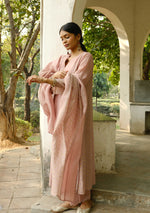 Load image into Gallery viewer, Pale Pink Sequined Chaand Buta Kurta Set
