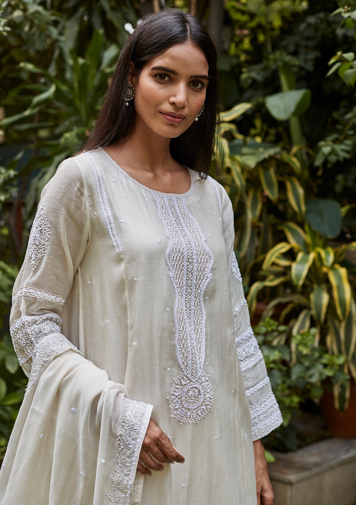 Ivory Zardozi Embroidered Kurta Set