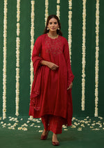 Load image into Gallery viewer, Scarlet Embroidered Kurta Set
