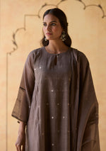 Load image into Gallery viewer, Slate Silver Woven Dots Kurta Set
