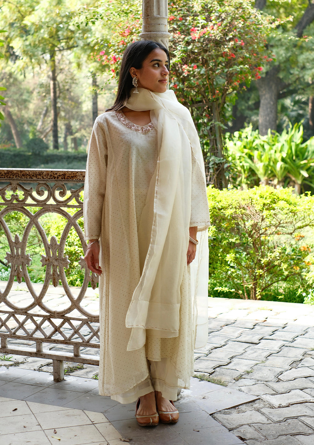 Ivory Dotted Kurta Set