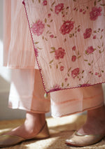Load image into Gallery viewer, Blush Basic Kurta Set with Floral Stole

