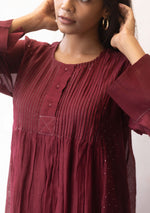 Load image into Gallery viewer, Burgundy Mukaish Pintuck Kurta Set
