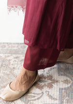 Load image into Gallery viewer, Burgundy Zari Embroidered Kurta Set
