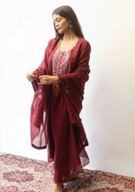 Load image into Gallery viewer, Burgundy Mukaish Kurta Set
