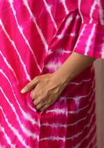 Load image into Gallery viewer, Fuchsia Tie Dye Kurta Set
