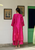 Load image into Gallery viewer, Fuchsia Festive Silk Kurta Set
