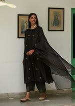Load image into Gallery viewer, Black Chaand Buta Embroidered Kurta Set
