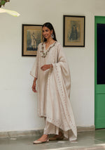 Load image into Gallery viewer, Ivory Floral Sequinned Kurta Set
