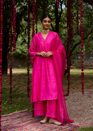 Fuchsia Sequin embroidered kurta set