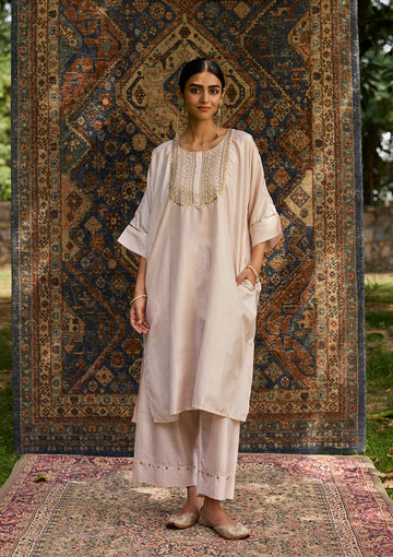 Ivory Zari Kurta Set