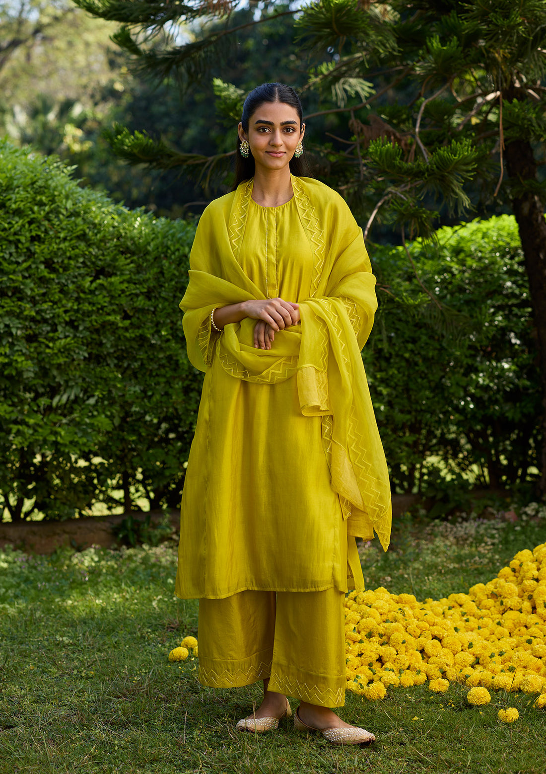 Canary Sequin Embroidered Kurta Set