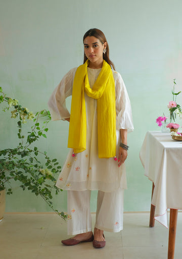 Ivory Floral Embroidered Kurta Set