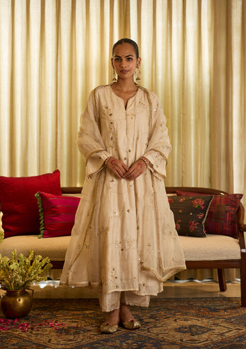 Ivory Zari Embroidered Kurta Set