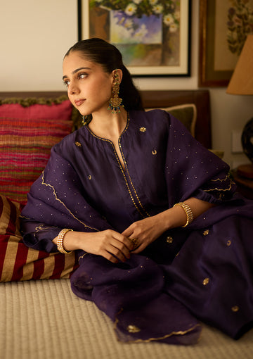 Violet Chand Buta Kurta Set