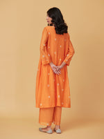 Load image into Gallery viewer, Saffron Tie and Dye Kurta Set
