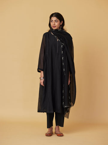 Midnight Black Zari Embroidered Kurta Set