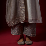 Load image into Gallery viewer, Ivory Buta Embroidered Kurta
