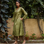 Load image into Gallery viewer, Leaf Green Embroidered Silk Kurta
