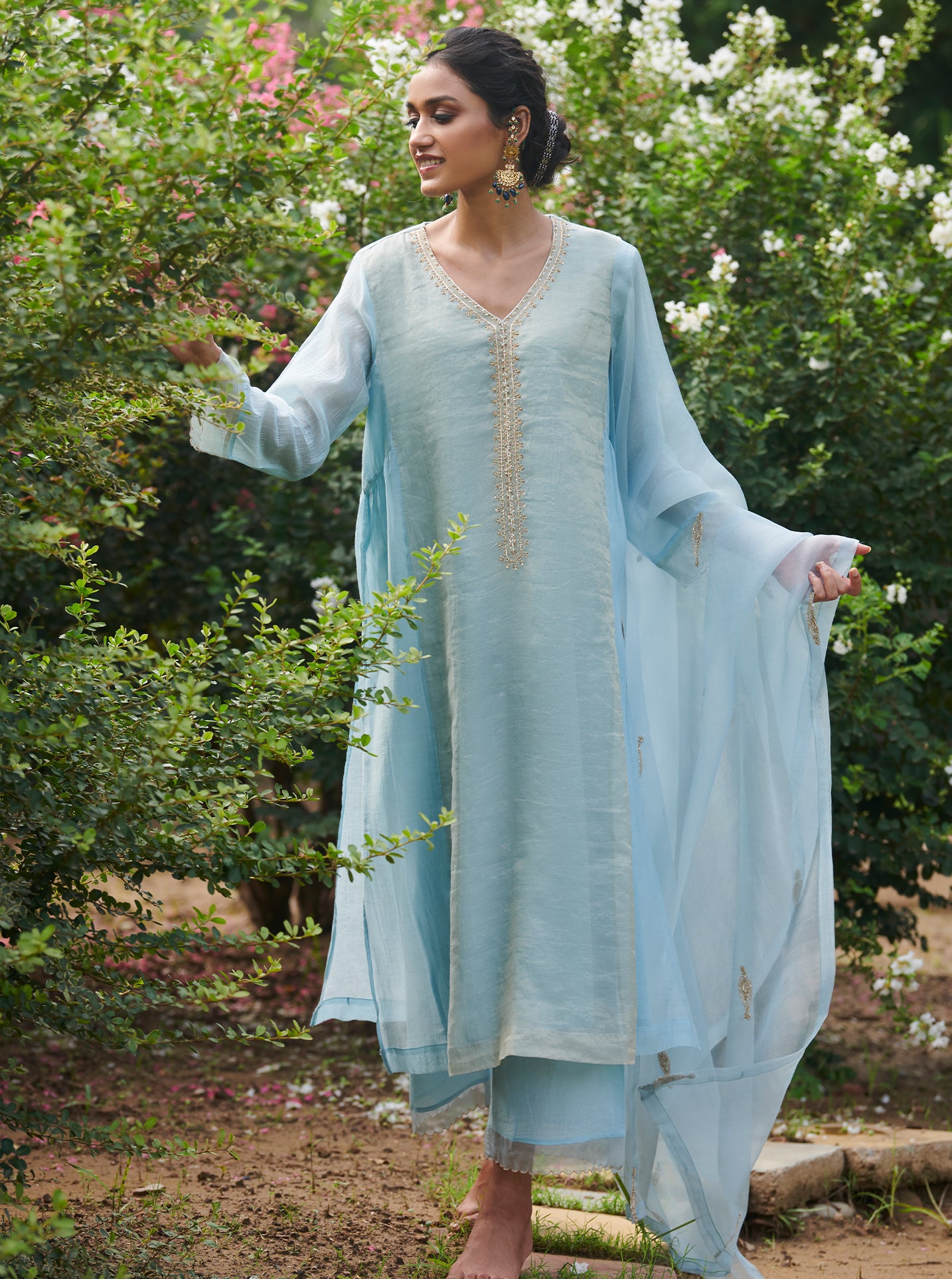 Powder blue floral embroidered kurta and pants - Set Of Two by Desi Doree |  The Secret Label