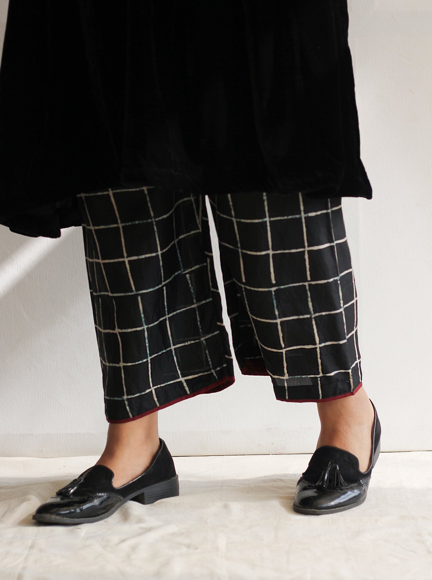 Black Checkered Silk Farshi