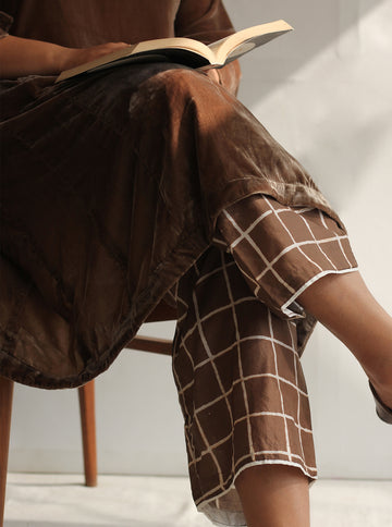 Hazel Checkered Silk Farshi