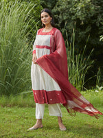 Load image into Gallery viewer, Scarlet and Ivory Tie and Dye Kurta Set
