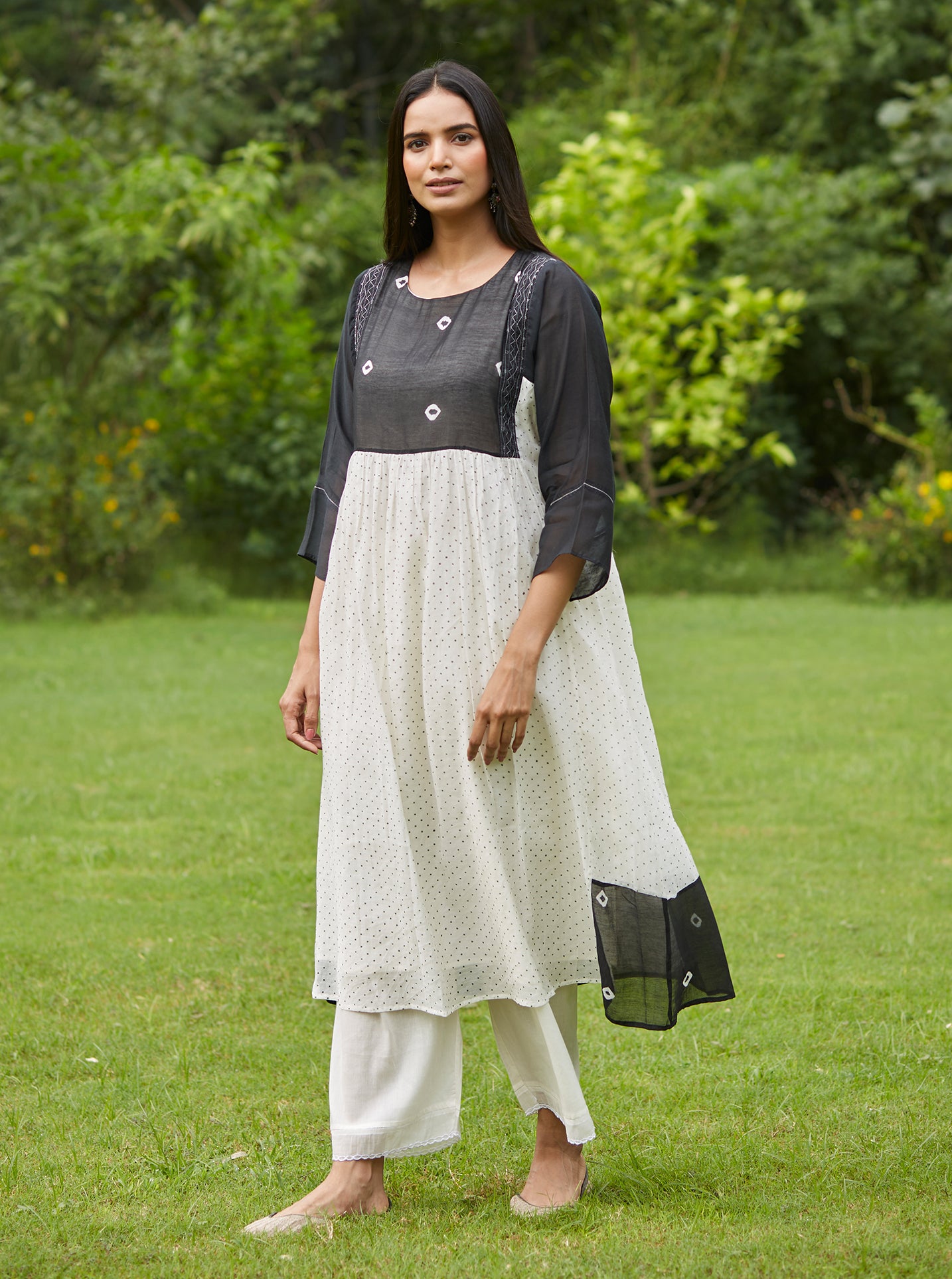Black and Ivory Tie and Dye Kurta